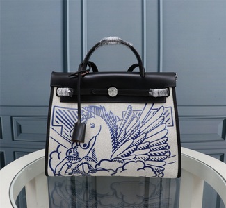 Hermes Handbags 736